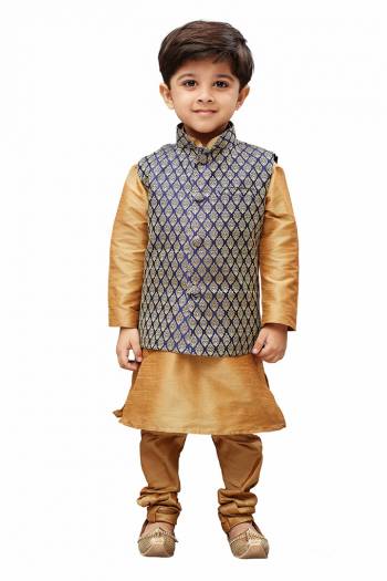 Get Your Cute Little Kids This Amazing Pair Of Kurta Pyjama With Modi\Nehru Style Jacket For The Upcoming Festive And Wedding Season. This Pair Of Kurta And Pyjama Are Fabricated On Cotton Silk Paired With Cotton Based Fabricated Jacket. It Is Available In All Sizes As Per Age Group. Buy Now.