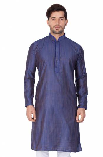 Grab This Amazing Readymade Kurtas For Men Fabricated On Cotton Silk.?This Kurta Is Suitable For Festive Wear Or Any Wedding Functions. It Is Light In Weight and Can Be Paired With Any Kind Of Bottom Like Chudidar, Pyjama Or Even Denims. Its Fabric Is Soft Towards Skin And Avialable In All Sizes. Buy Now.