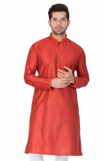 Grab This Amazing Readymade Kurtas For Men Fabricated On Cotton Silk.?This Kurta Is Suitable For Festive Wear Or Any Wedding Functions. It Is Light In Weight and Can Be Paired With Any Kind Of Bottom Like Chudidar, Pyjama Or Even Denims. Its Fabric Is Soft Towards Skin And Avialable In All Sizes. Buy Now.