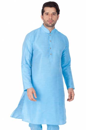 Grab This Amazing Readymade Kurtas For Men Fabricated On Cotton Silk.?This Kurta Is Suitable For Festive Wear Or Any Wedding Functions. It Is Light In Weight and Can Be Paired With Any Kind Of Bottom Like Chudidar, Pyjama Or Even Denims. Its Fabric Is Soft Towards Skin And Avialable In All Sizes. Buy Now.