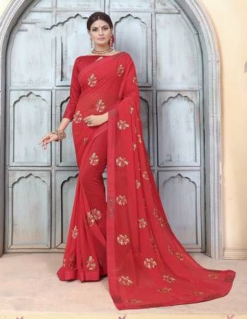 Grab This Very Pretty Minimal Embroiderd Designer Saree In Dark Pink Color. This Pretty Saree IS Fabricated On Georgette Paired with Art Silk Fabricated Blouse. It Is Light In Weight And Easy To Carry All Day Long. 