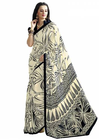 For Your Casuals Or Semi-Casuals, Grab This Light Weight Printed Saree Fabricated On Crepe. Its Fabric IS Soft Towards Skin And Ensures Superb Comfort All Day Long