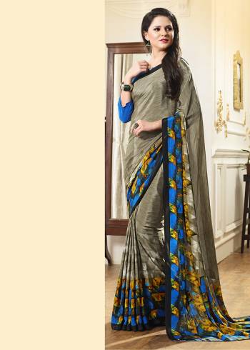 For Your Casuals Or Semi-Casuals, Grab This Light Weight Printed Saree Fabricated On Crepe. Its Fabric IS Soft Towards Skin And Ensures Superb Comfort All Day Long. Buy Now