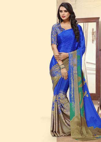 Add Some Casuals With This Pretty Saree Fabricated On Crepe. This Saree And Blouse are Beautified With prints And It Is Light Weight And Easy To Carry All Day Long