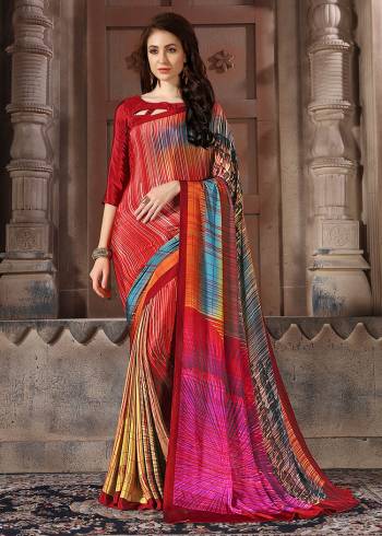 Add Some Casuals With This Pretty Saree Fabricated On Crepe. This Saree And Blouse are Beautified With prints And It Is Light Weight And Easy To Carry All Day Long