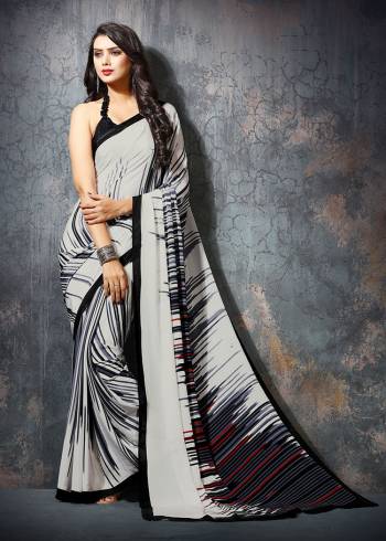 For Your Casuals Or Semi-Casuals, Grab This Light Weight Printed Saree Fabricated On Crepe. Its Fabric IS Soft Towards Skin And Ensures Superb Comfort All Day Long. Buy Now