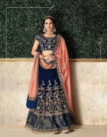 Rendering your wedding imagination , this lehenga brings the magic of threads and needle to life and makes it for a charming pick this season. 