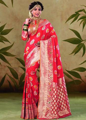 For A Royal Look, Grab This Lovely Silk Based Saree In Red Color.?This Saree And Blouse are Fabricated On Satin Silk Beautified With Weave All Over