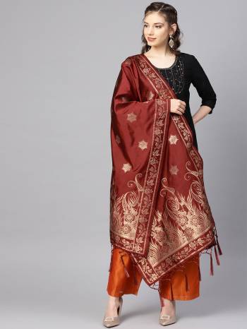 Enhance Your Look of gown and lehenga choli With Latest Trends Of Banarasi Dupatta Beautified With Attractive Weave All Over. You Can Pair This Up With Any Kind Of Ethnic Attire And In Same Or Contrasting Color.