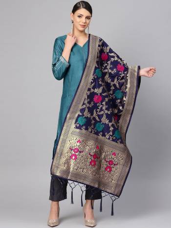 For A Proper Traditional Look, Pair Up Your Simple Attire With This Trendy Banarasi Art Silk Fabricated Dupatta. It Is Beautified With Weave All Over. Also It Is Light In Weight And Easy To Carry All Day Long.