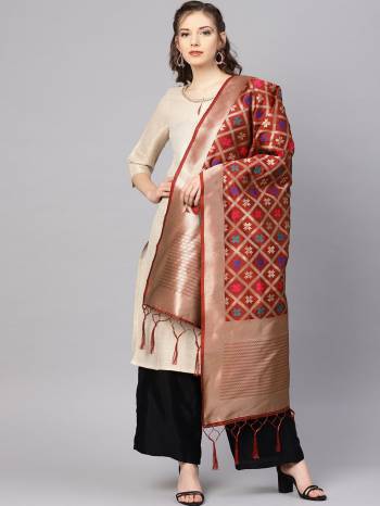 For A Proper Traditional Look, Pair Up Your Simple Attire With This Trendy Banarasi Art Silk Fabricated Dupatta. It Is Beautified With Weave All Over. Also It Is Light In Weight And Easy To Carry All Day Long.