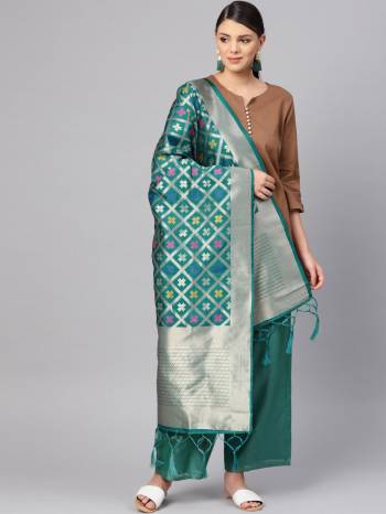 For A Proper Traditional Look, Pair Up Your Simple Attire With This Trendy Banarasi Art Silk Fabricated Dupatta. It Is Beautified With Weave All Over. Also It Is Light In Weight And Easy To Carry All Day Long.