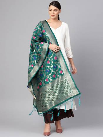 For A Proper Traditional Look, Pair Up Your Simple Attire With This Trendy Banarasi Art Silk Fabricated Dupatta. It Is Beautified With Weave All Over. Also It Is Light In Weight And Easy To Carry All Day Long.