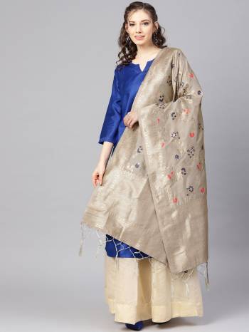 For A Proper Traditional Look, Pair Up Your Simple Attire With This Trendy Banarasi Art Silk Fabricated Dupatta. It Is Beautified With Weave All Over. Also It Is Light In Weight And Easy To Carry All Day Long