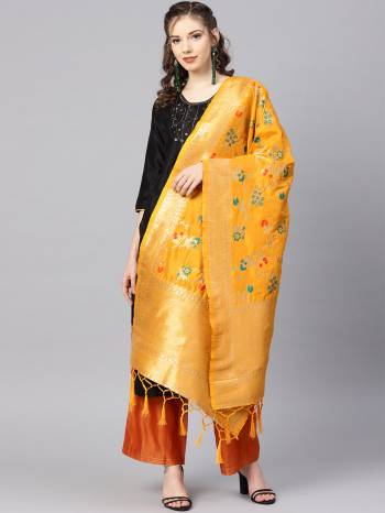 For A Proper Traditional Look, Pair Up Your Simple Attire With This Trendy Banarasi Art Silk Fabricated Dupatta. It Is Beautified With Weave All Over. Also It Is Light In Weight And Easy To Carry All Day Long