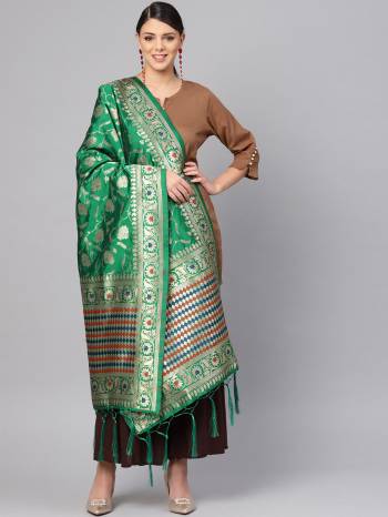 For A Proper Traditional Look, Pair Up Your Simple Attire With This Trendy Banarasi Art Silk Fabricated Dupatta. It Is Beautified With Weave All Over. Also It Is Light In Weight And Easy To Carry All Day Long