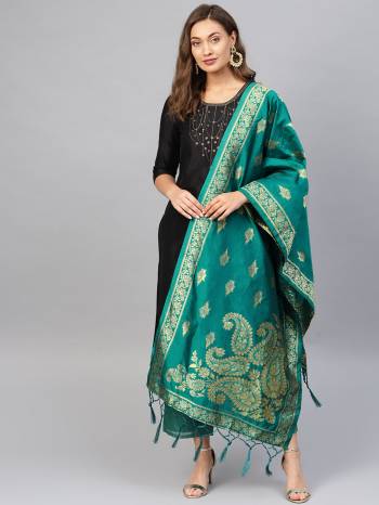 For A Proper Traditional Look, Pair Up Your Simple Attire With This Trendy Banarasi Art Silk Fabricated Dupatta. It Is Beautified With Weave All Over. Also It Is Light In Weight And Easy To Carry All Day Long