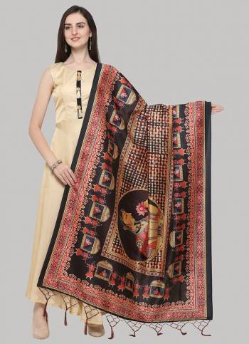 Grab This Classy Tassel Dupatta made from Assam silk has Beautified With decorative work like Digital Printed ,which makes it a smart pick for all occasions. You can wear this Dupatta in different styles Pairing Up With Different Kind Of Attires.