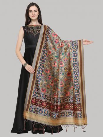 Grab This Classy Tassel Dupatta made from Assam silk has Beautified With decorative work like Digital Printed ,which makes it a smart pick for all occasions. You can wear this Dupatta in different styles Pairing Up With Different Kind Of Attires