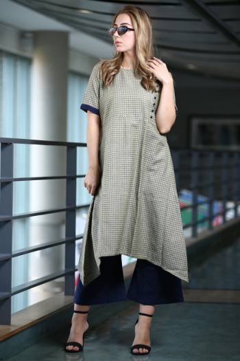 Grab This Readymade Pair Of Kurti With Bottom For Your Casual Or Semi-Casual Wear. This Readymade Kurti Is Fabricated On Organic Cotton Paired With Readymade Bottom Fabricated On Khadi. Buy This Pair Now.