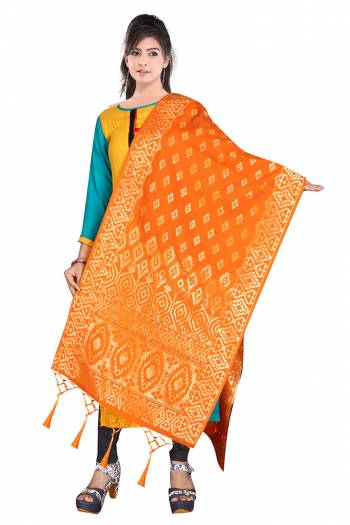 For A Proper Traditional Look, Pair Up Your Simple Attire With This Trendy Banarasi Art Silk Fabricated Dupatta. It Is Beautified With Weave All Over. Also It Is Light In Weight And Easy To Carry All Day Long