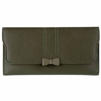 Grab This Pretty Elegant Looking Clutch For Your Daily Use. This Bag Is Durable And Easy To Carry All Day Long.