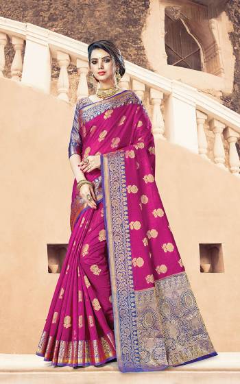 Flaunt Your Rich And Elegant Taste In This Elegant Looking Magenta Pink Colored Saree. This Saree Is Fabricated On Handloom Cotton Silk Paired With Jacquard Silk Fabricated Blouse. It Is Beautified With Weave Giving An Enhanced Look.
