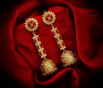 Here Is A New And Unique Designer Patterned Long Jhumka Style Earrings Which Can Pair Up With A Simple Kurti, Straight Suit Or Saree. It Is Light In Weight And Easy To carry Throughout The Gala.