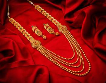 Buy This Heavy Necklace Set For The Upcoming Wedding Season. Pair?This Up With Your Heavy Ethnic Attire And As It Is In Golden Color, It Can Be Paired With Any Colored Attire. Buy Now?