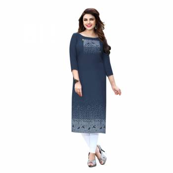 Add Some Casuals With This Readymade Printed Kurti. This Pretty Kurti Is Fabricated on Crepe And Available In All Regular Sizes. Its Fabric Is Soft Towards Skin And Esnures Superb Comfort All Day Long. 