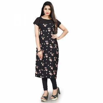 Add Some Casuals With This Readymade Printed Kurti. This Pretty Kurti Is Fabricated on Crepe And Available In All Regular Sizes. Its Fabric Is Soft Towards Skin And Esnures Superb Comfort All Day Long.