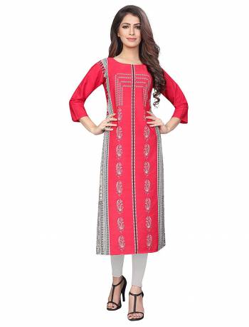 Here Is A Simple Readymade Kurti For Your Casual Wear Fabricated?on Crepe. You can Pair This Up Same Or Contrasting Colored Bottom. Its Fabric Is Soft Towards Skin And Easy To Carry All Day Long