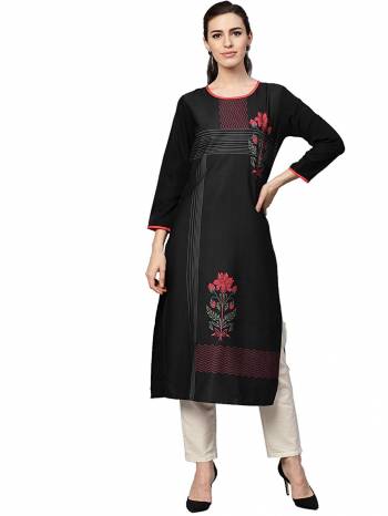 Here Is A Simple Readymade Kurti For Your Casual Wear Fabricated?on Crepe. You can Pair This Up Same Or Contrasting Colored Bottom. Its Fabric Is Soft Towards Skin And Easy To Carry All Day Long.