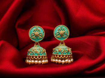 Grab The New Trendy Jhumkas To Pair Up With Your Traditional Attire. You Can Pair This Up Same Or Contrasting Colored Attire. Also These Lovely Jhumka Earrings Will Definitely Earn You Lots Of Compliments From Onlookers. 