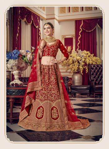 Look Pretty In This Every Girl's Favourite Color For Bridal Wear In?All Over Red Colored Lehenga Choli. This Very Beautiful Heavy Designer Lehenga Choli Is Fabricated on Velvet Paired With Net Fabricated Dupatta. Buy Now. Its Attractive Embroidery And Color Will Definitlely Earn You Lots Of Compliments From Onlookers. 