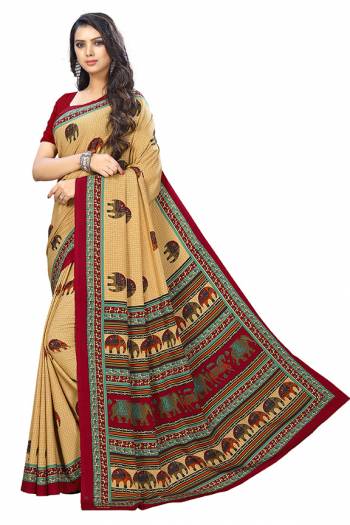 Add Some Casuals With This Pretty Saree Fabricated On Crepe. This Saree And Blouse are Beautified With prints And It Is Light Weight And Easy To Carry All Day Long