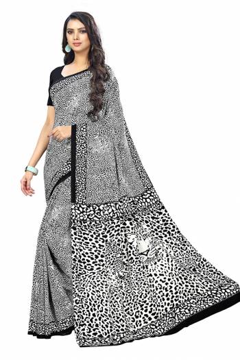 For Your Casuals Or Semi-Casuals, Grab This Light Weight Printed Saree Fabricated On Crepe. Its Fabric IS Soft Towards Skin And Ensures Superb Comfort All Day Long. Buy Now