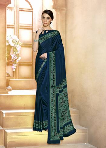 Add Some Casuals With This Pretty Saree Fabricated On Crepe. This?Saree And Blouse are Beautified With prints And It Is Light Weight And Easy To Carry All Day Long