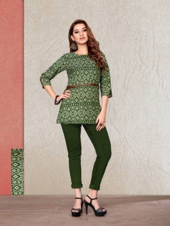 For Your Semi-Casual Wear, Grab This Printed Readymade Short Kurti In Green Fabricated On Cotton. It Is Light In Weight And Easy To Carry All Day Long. 