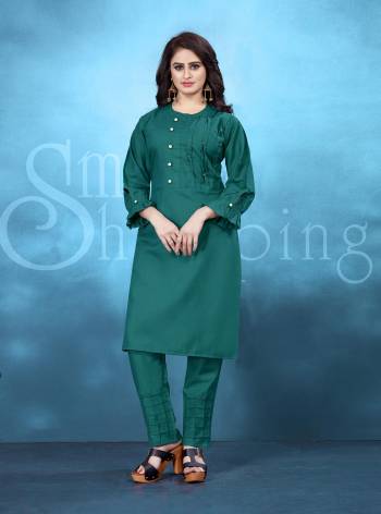 For Your Casual Or Semi-Casual Wear, Grab This Readymade Pair Of Kurti With Pants In Teal Green Color. This Lovely Pair Is Cotton Based Which Is Light Weight, Soft Towards Skin And Easy To Carry All Day Long. 