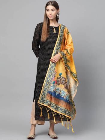 Grab This Classy Tassel Dupatta made from Jacquard Silk has decorative work like Digital Printed ,which makes it a smart pick for all occasions. You can wear this Dupatta in different styles Pairing Up With Different Kind Of Attires