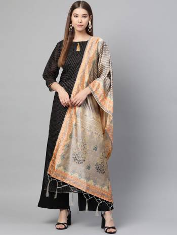 Grab This Classy Tassel Dupatta made from Jacquard Silk has decorative work like Digital Printed ,which makes it a smart pick for all occasions. You can wear this Dupatta in different styles Pairing Up With Different Kind Of Attires