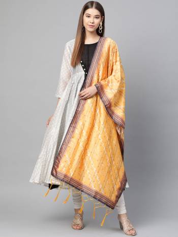 Grab This Classy Tassel Dupatta made from Jacquard Silk has decorative work like Digital Printed ,which makes it a smart pick for all occasions. You can wear this Dupatta in different styles Pairing Up With Different Kind Of Attires