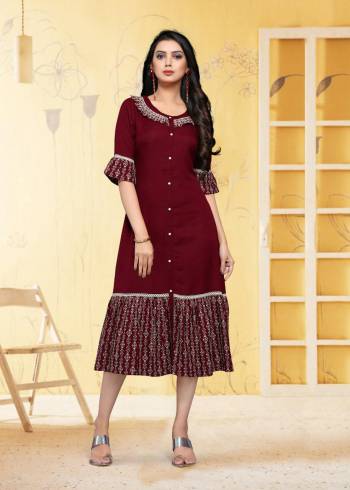 For Your Semi-Casual Wear, Grab This Readymade Kurti In Maroon Color Fabricated On Rayon Flex. It Is Beautified With DetailedThread Work. You Can Pair This Up With Same Or Contrasting Colored Bottom. Buy Now.