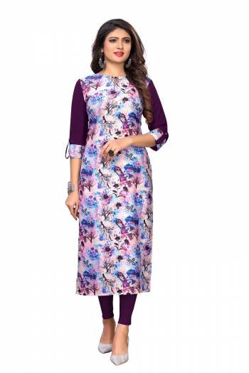 Add Some Casuals To Your Wardrobe With This Simple Kurti Fabricated On Crepe. This Pretty Kurti IS Beautified With Prints And Can be Paired With Same Of Contrasting Colored Bottom. 