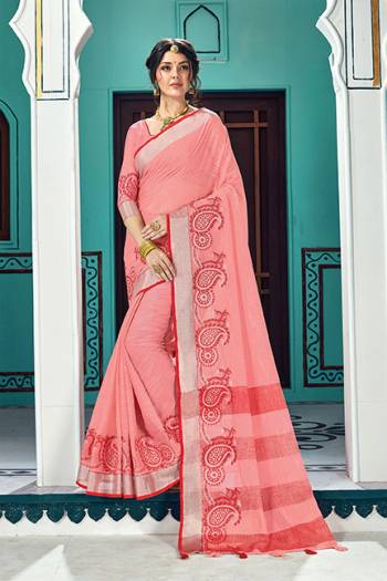 Simple And Elegant Looking Saree In Pink Color Paired With Pink Colored Blouse. This Saree And Blouse Are Fabricated On Linen Cotton Beautified With Weave. Buy Now.