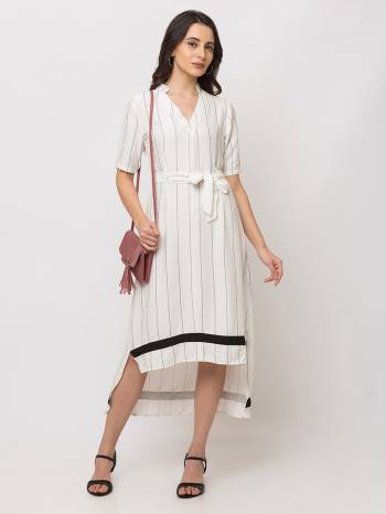 Here Is A Lovely High Low Patterned Readymade One-Piece Dress In White Color. This Dress Is Viscose Based Which Is Light Weight, Durable And Easy To Carry All Day Long. 