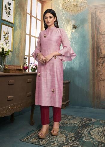 Grab This Designer Readymade Pair Of Kurti In Pink Color Paired With Maroon Colored Bottom. Its top Is Fabricated On Slub Silk Paired With Mal Cotton  Fabricated bottom. Both Its Fabrics Are Light Weight , Durable And Easy To Carry All Day Long. 