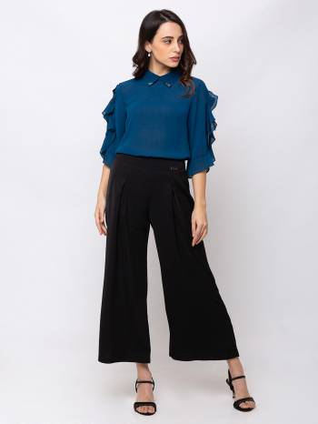 Grab This Beautiful Western Top For Your Semi-Casuals. This Pretty Top Can Be Paired With Denims, Pants Or Jeggins. Also It Is Available In All Regular Sizes. Buy Now