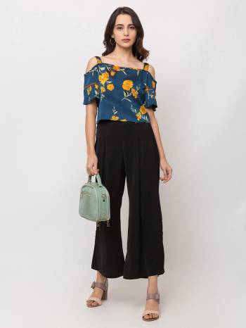 Here Is A Trendy and Pretty Readymade Crop-Top For Your College Or Outing. It Is Light In Weight And Its Fabric Ensures Superb Comfort All Day Long.